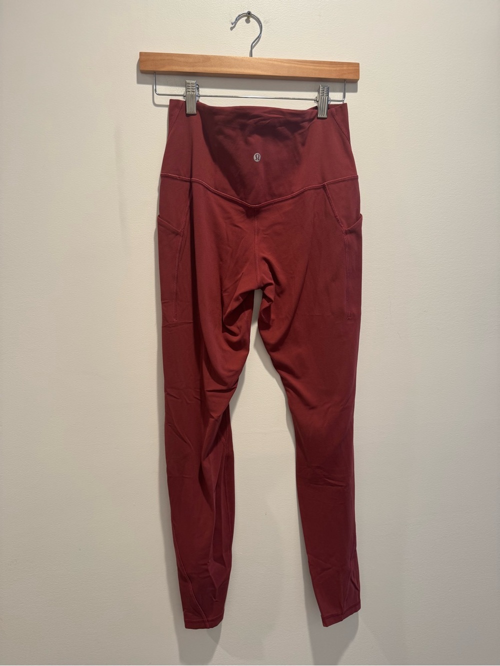 Lululemon Align High-Rise Pants Burgundy with pockets - Picture 4 of 6